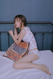 美艳香足